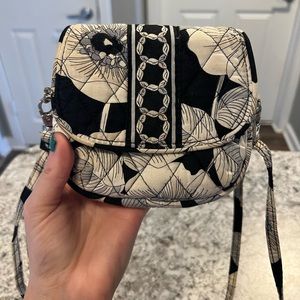 Small Vera Bradley black and white